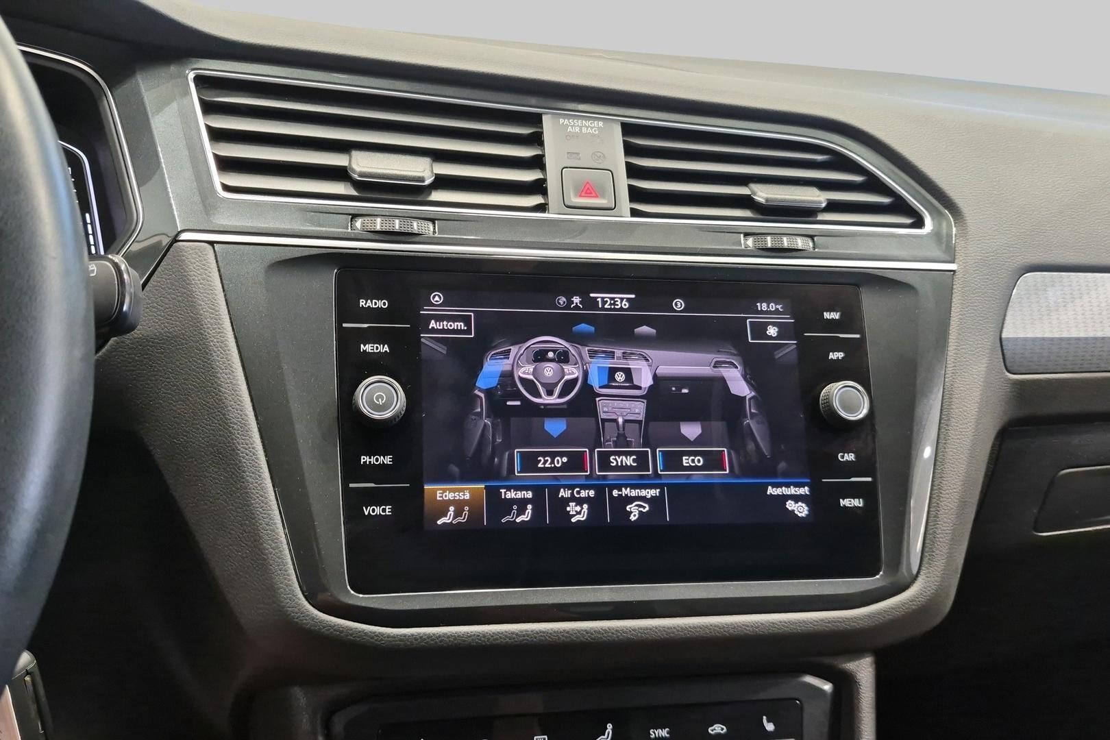 Volkswagen Tiguan iso kuva 19