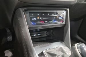 Volkswagen Tiguan esikatselu 23