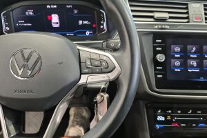 Volkswagen Tiguan esikatselu 26