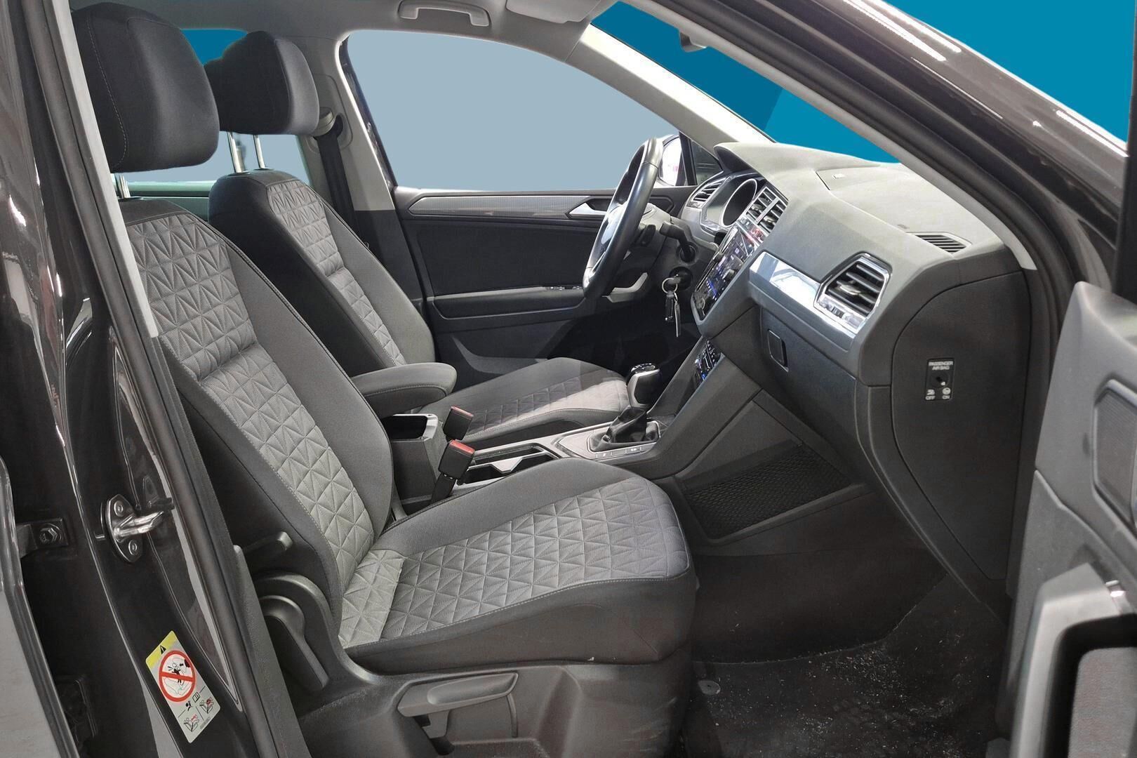 Volkswagen Tiguan iso kuva 4