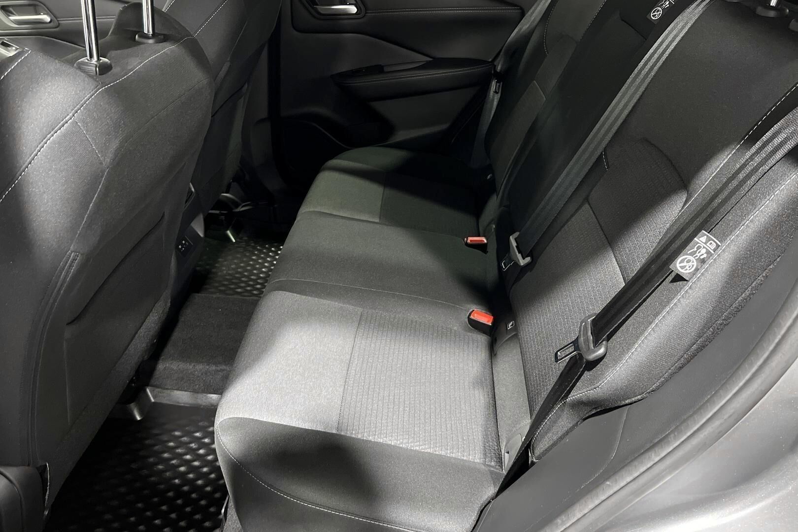 Nissan Qashqai iso kuva 9