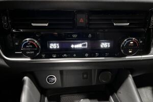 Nissan Qashqai esikatselu 18