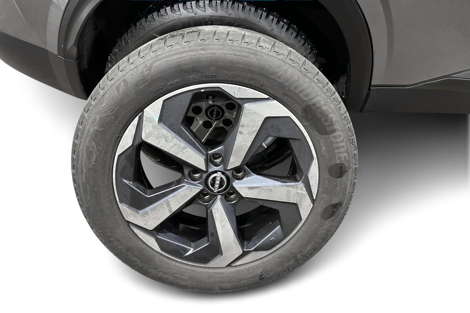 Nissan Qashqai iso kuva 21