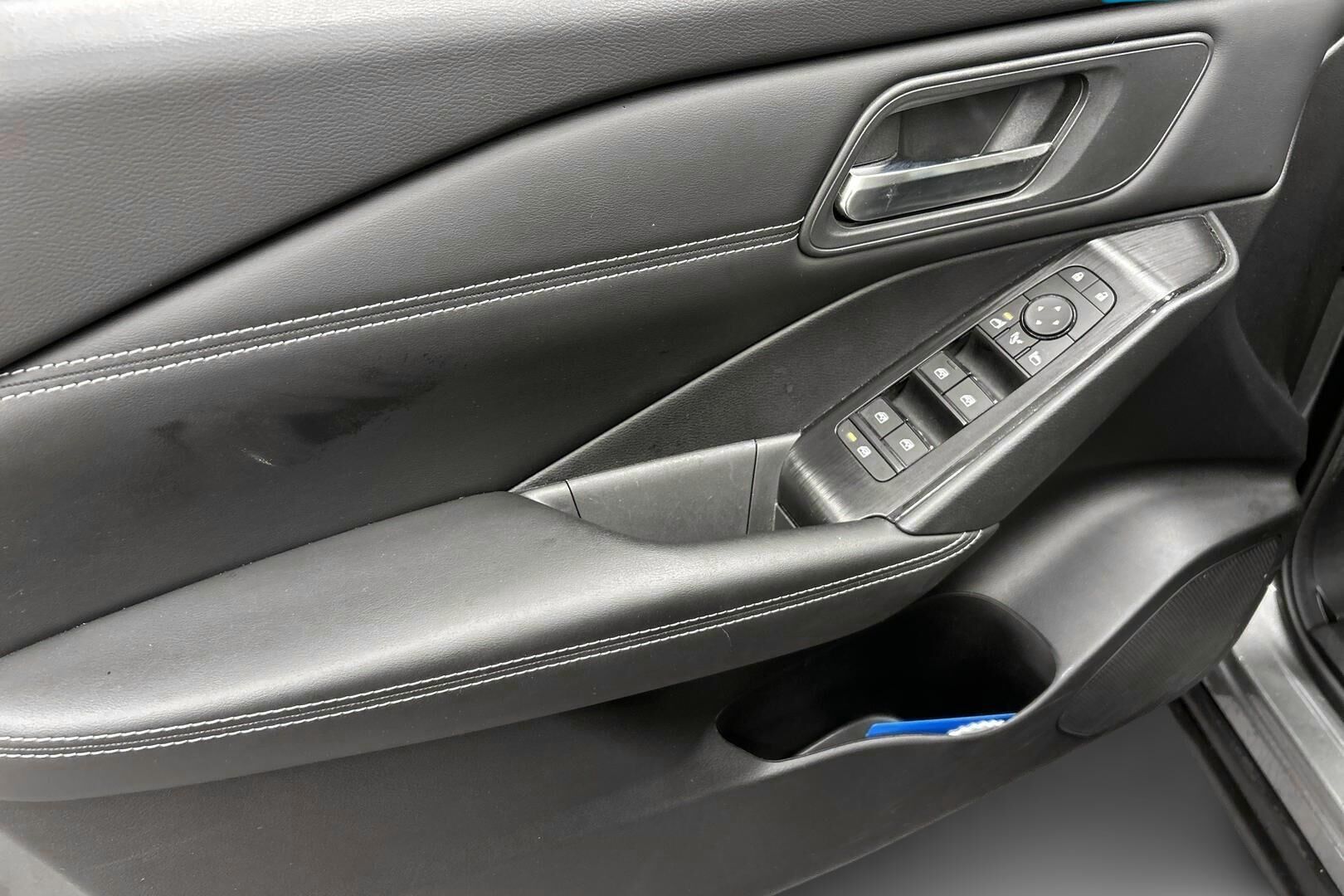 Nissan Qashqai iso kuva 23