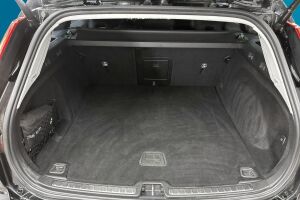 Volvo V60 esikatselu 12