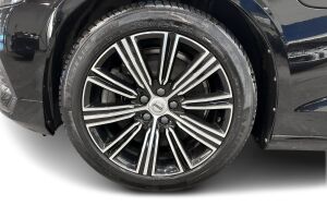 Volvo V60 esikatselu 13