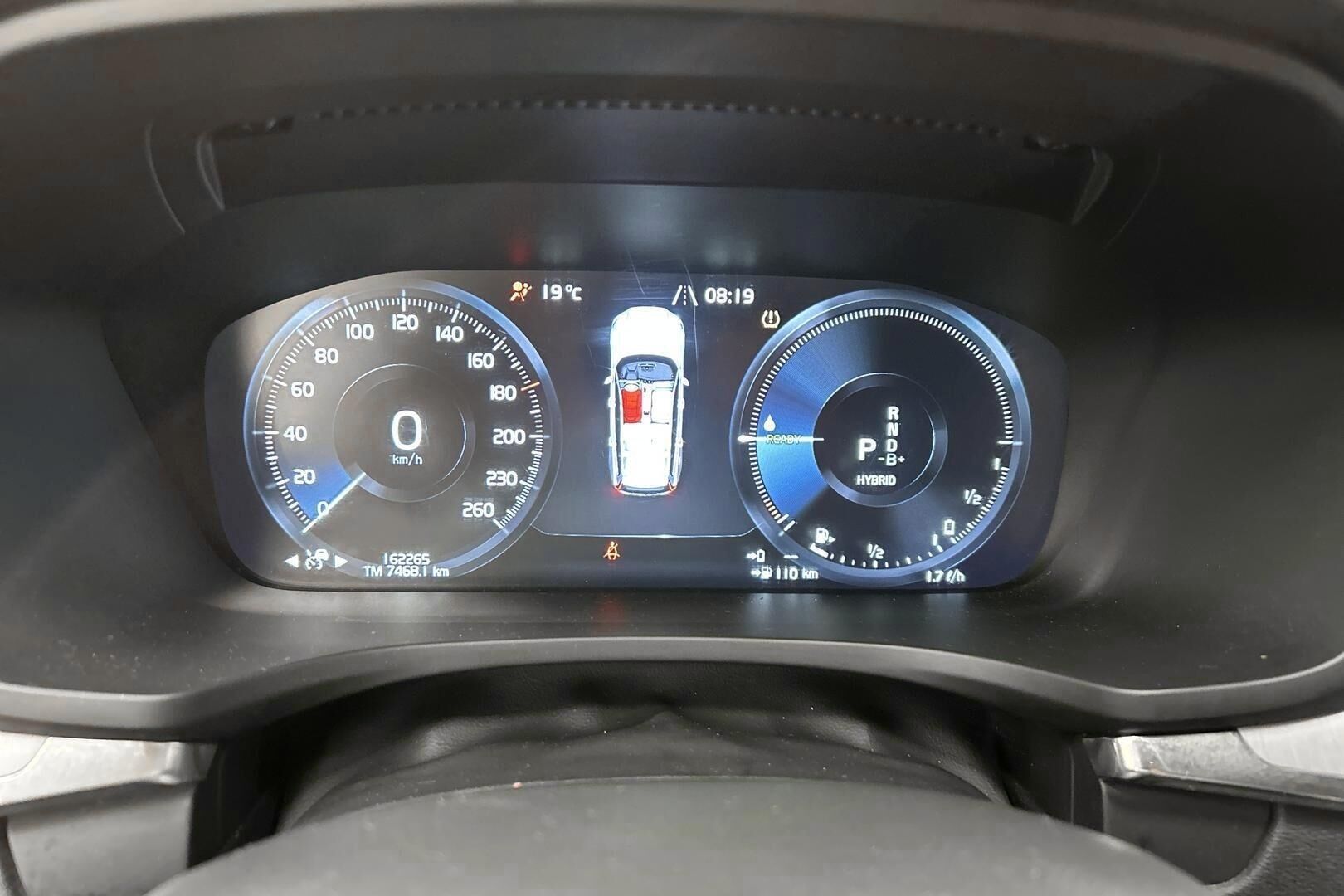 Volvo V60 iso kuva 14