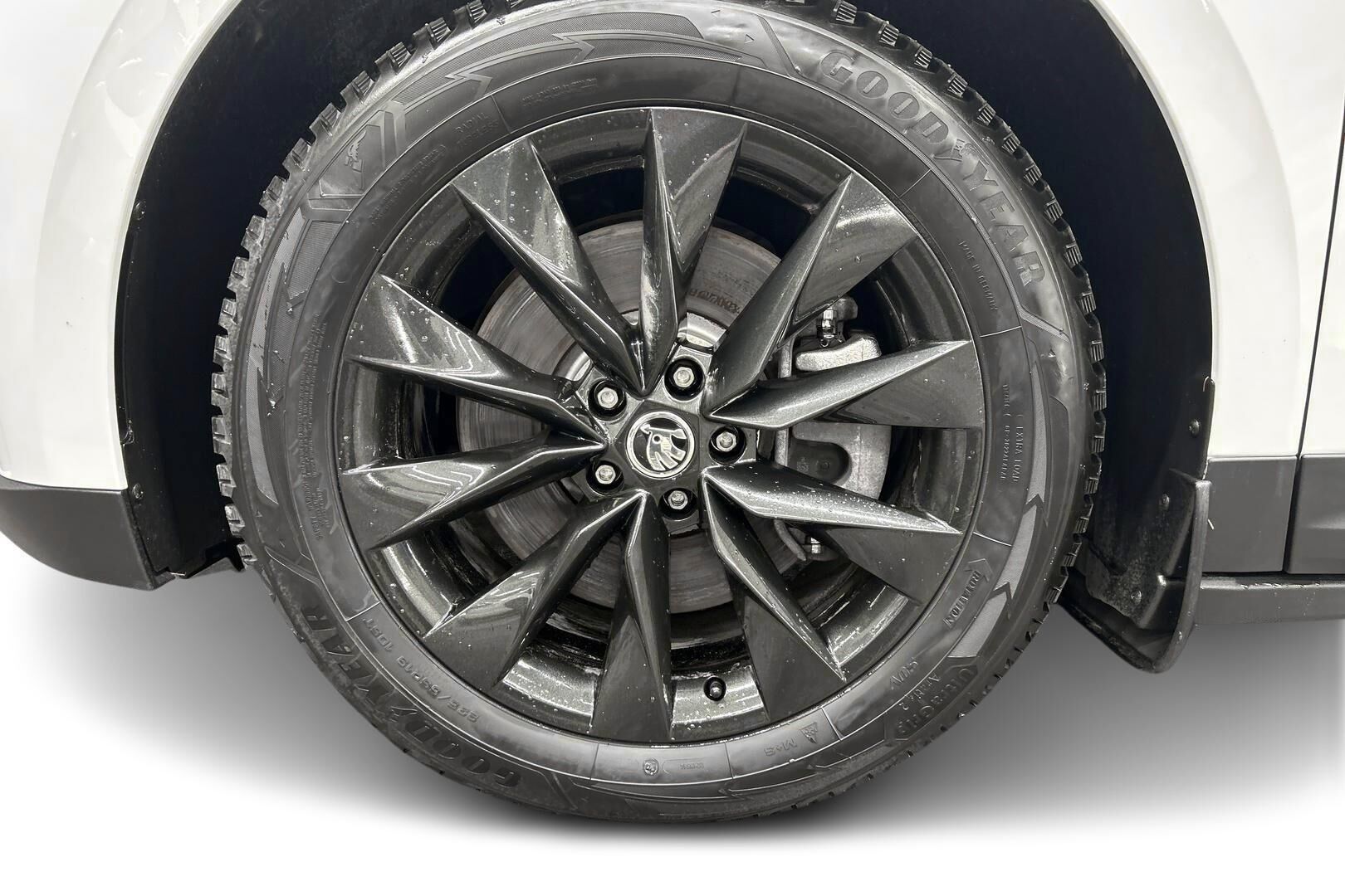 Skoda Enyaq iso kuva 12