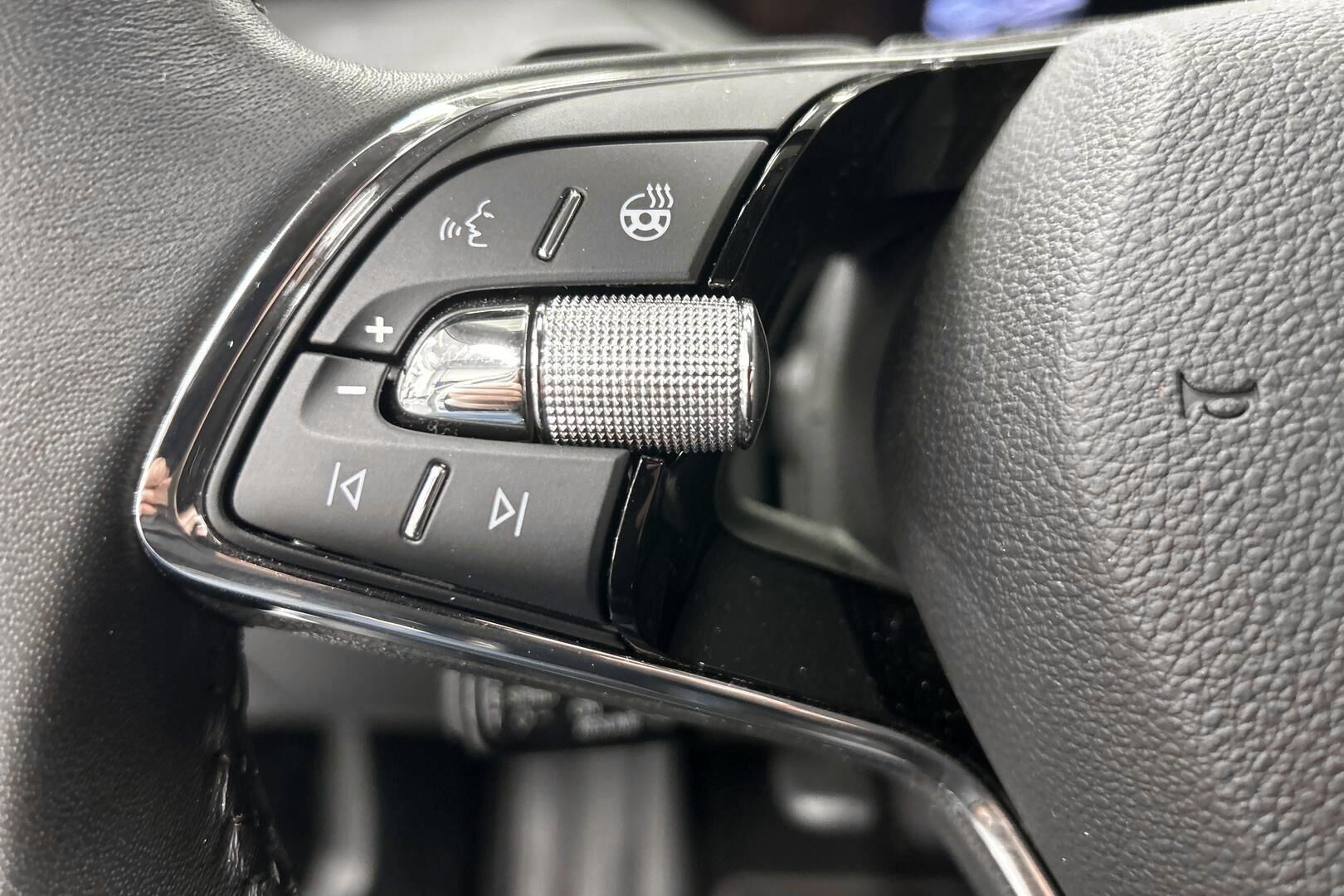 Skoda Enyaq iso kuva 14