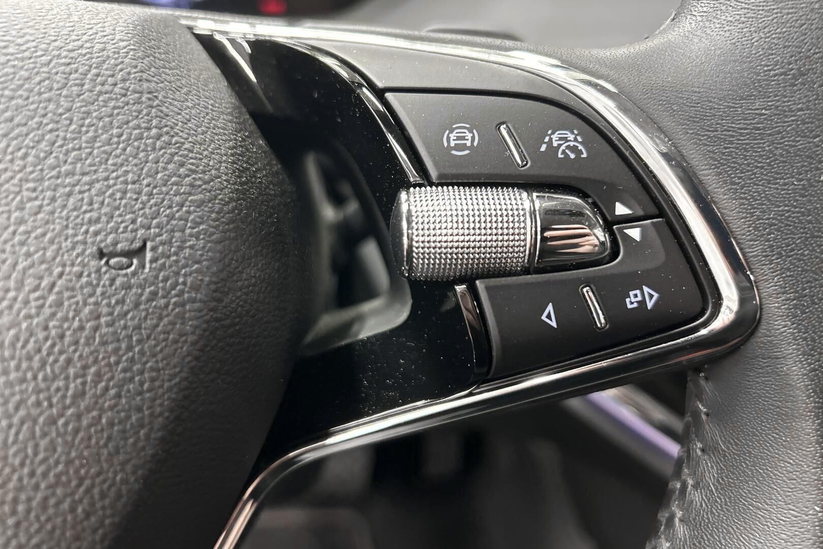 Skoda Enyaq iso kuva 15