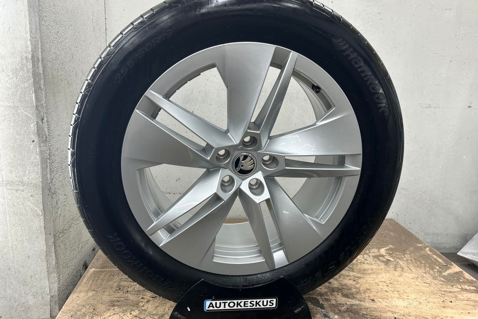 Skoda Enyaq iso kuva 24