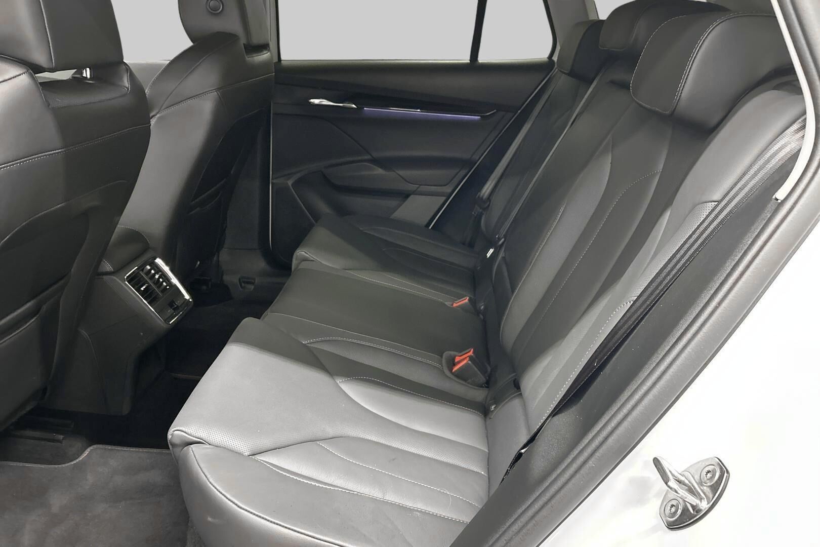 Skoda Enyaq iso kuva 9