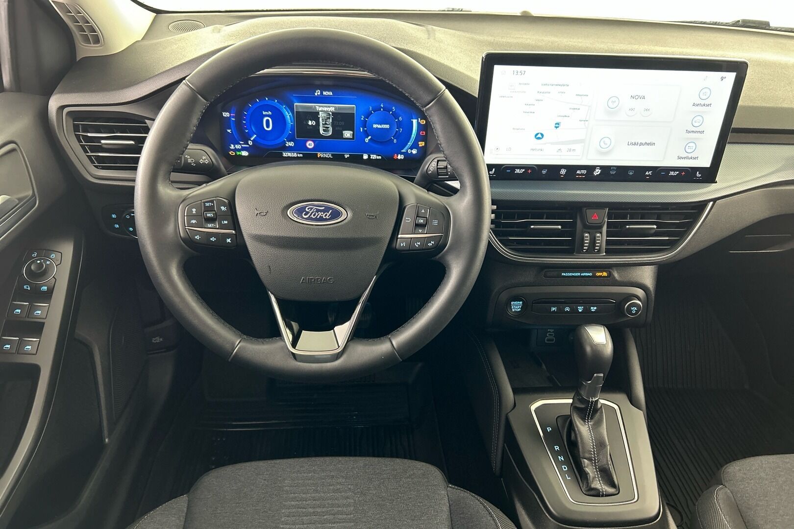 Ford Focus iso kuva 10