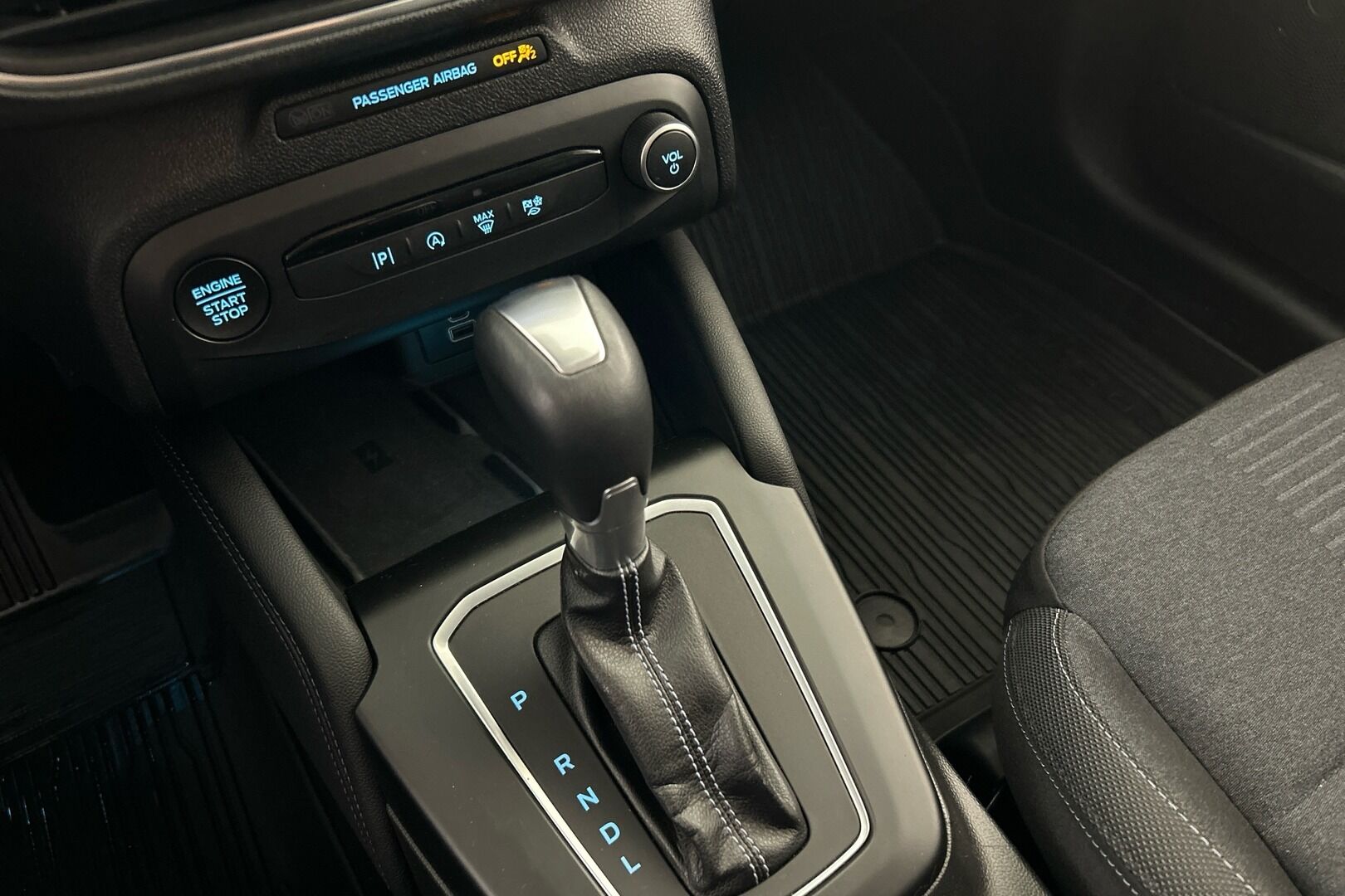 Ford Focus iso kuva 21