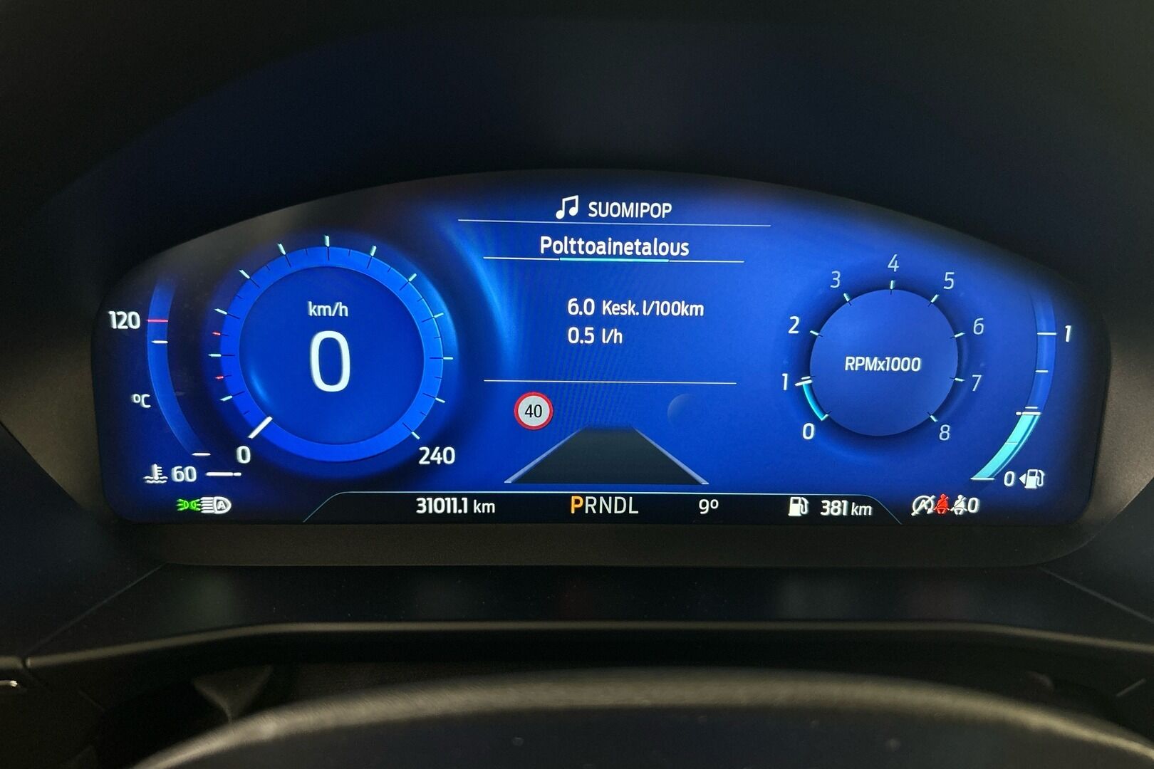 Ford Focus iso kuva 11
