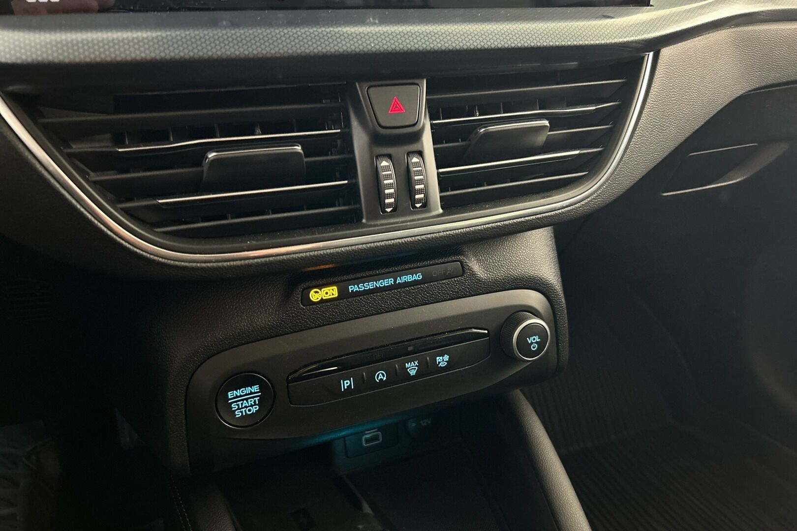 Ford Focus iso kuva 18