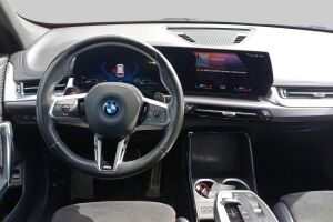 BMW X1 esikatselu 2