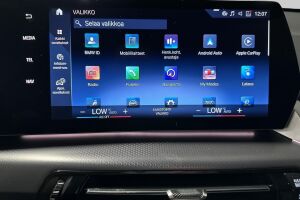 BMW X1 esikatselu 17