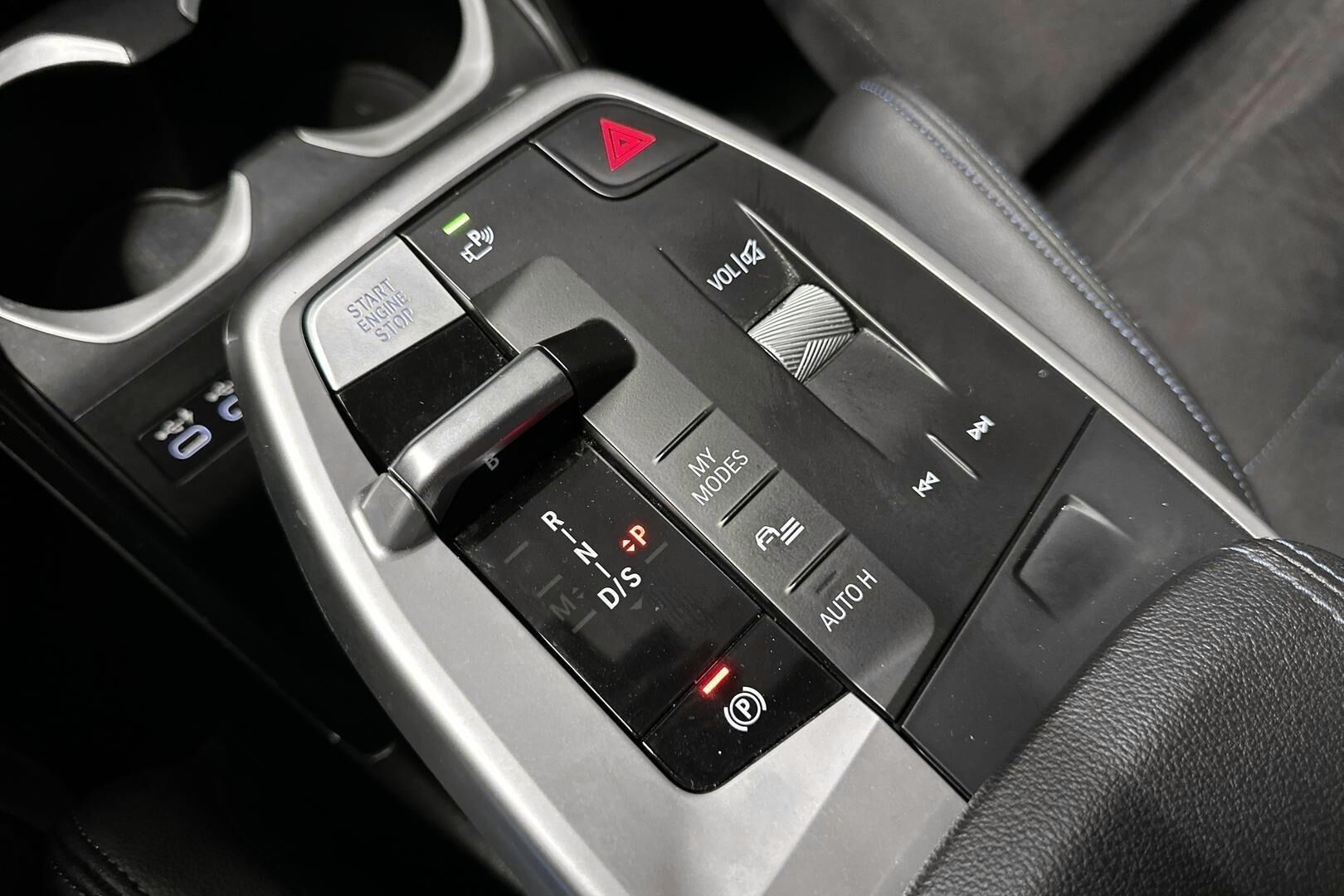 BMW X1 iso kuva 21