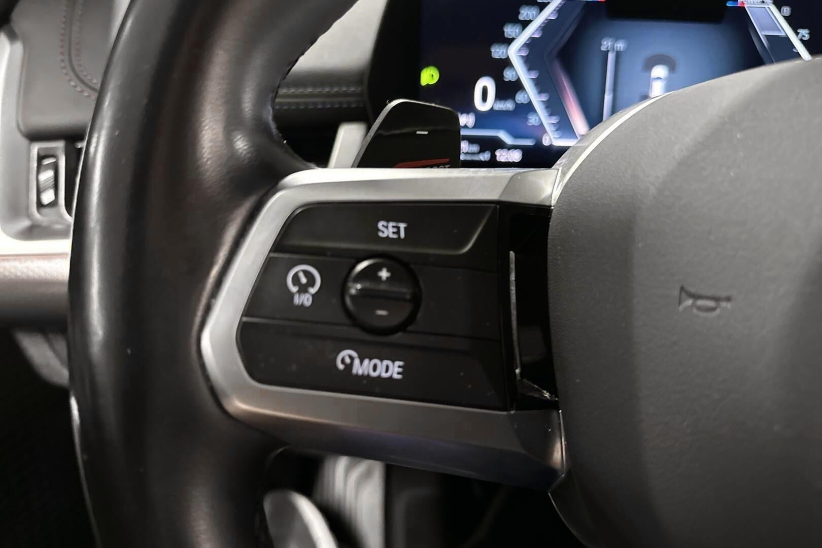 BMW X1 iso kuva 24