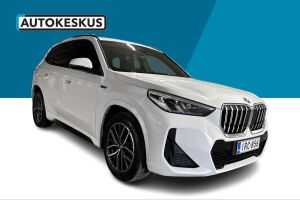 BMW X1 esikatselu 29