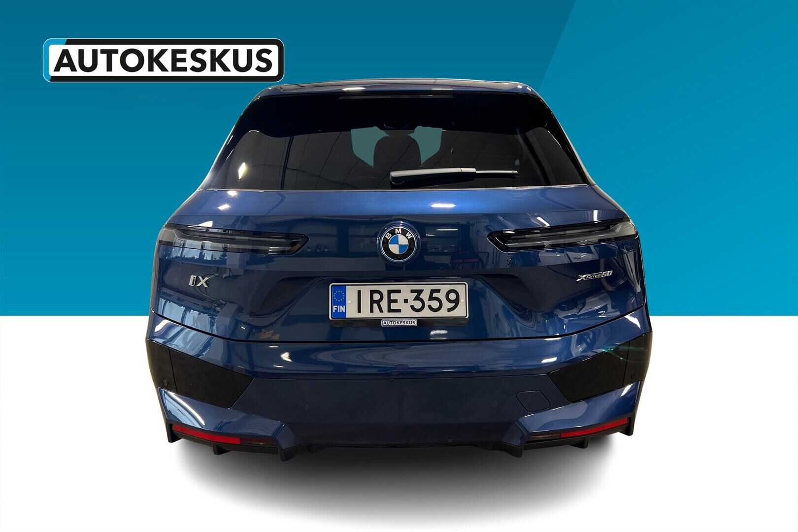 BMW iX iso kuva 13