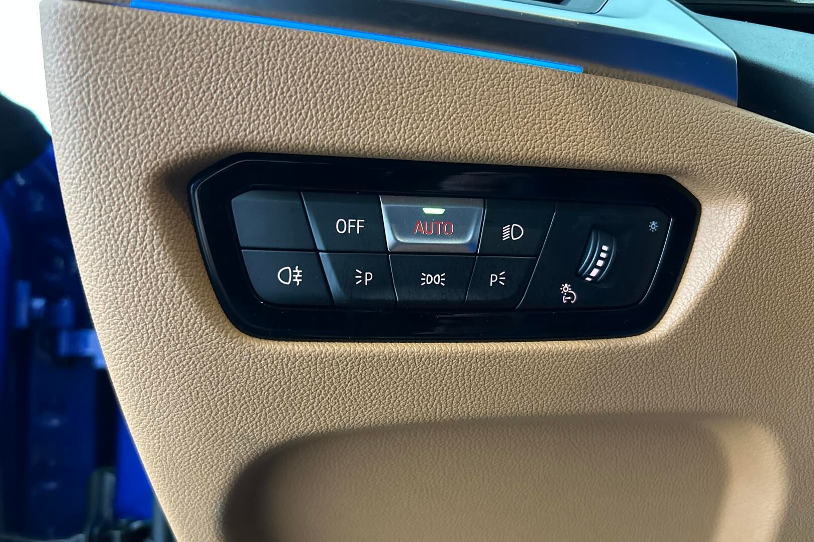 BMW i4 M50 iso kuva 21