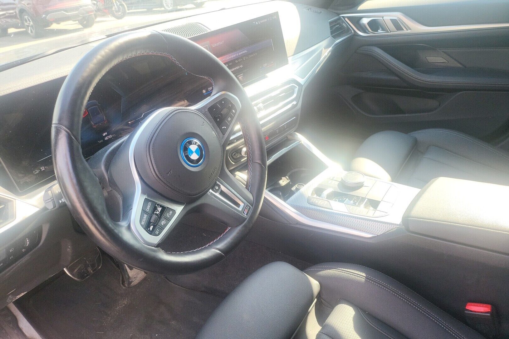 BMW i4 iso kuva 1