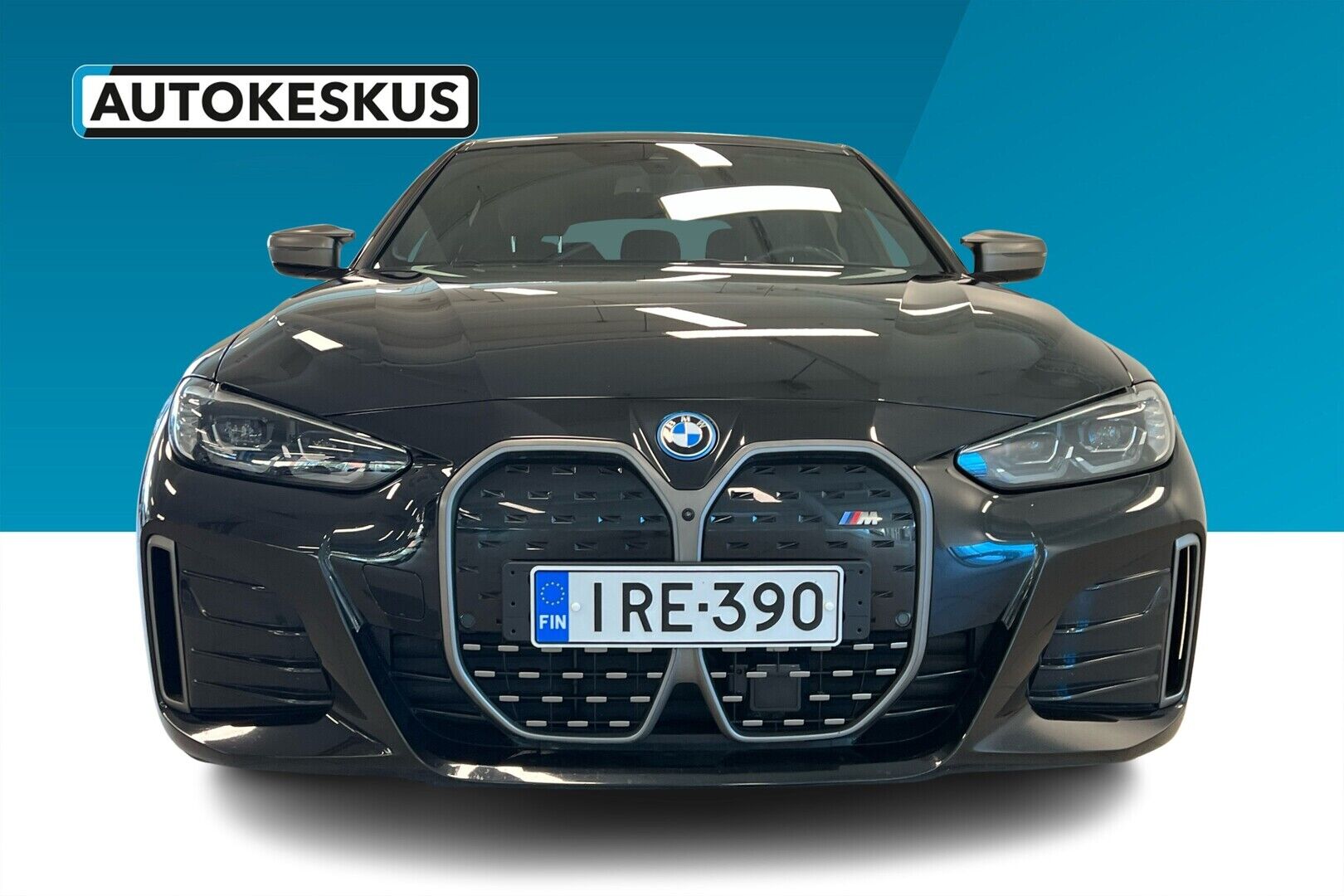 BMW i4 iso kuva 3