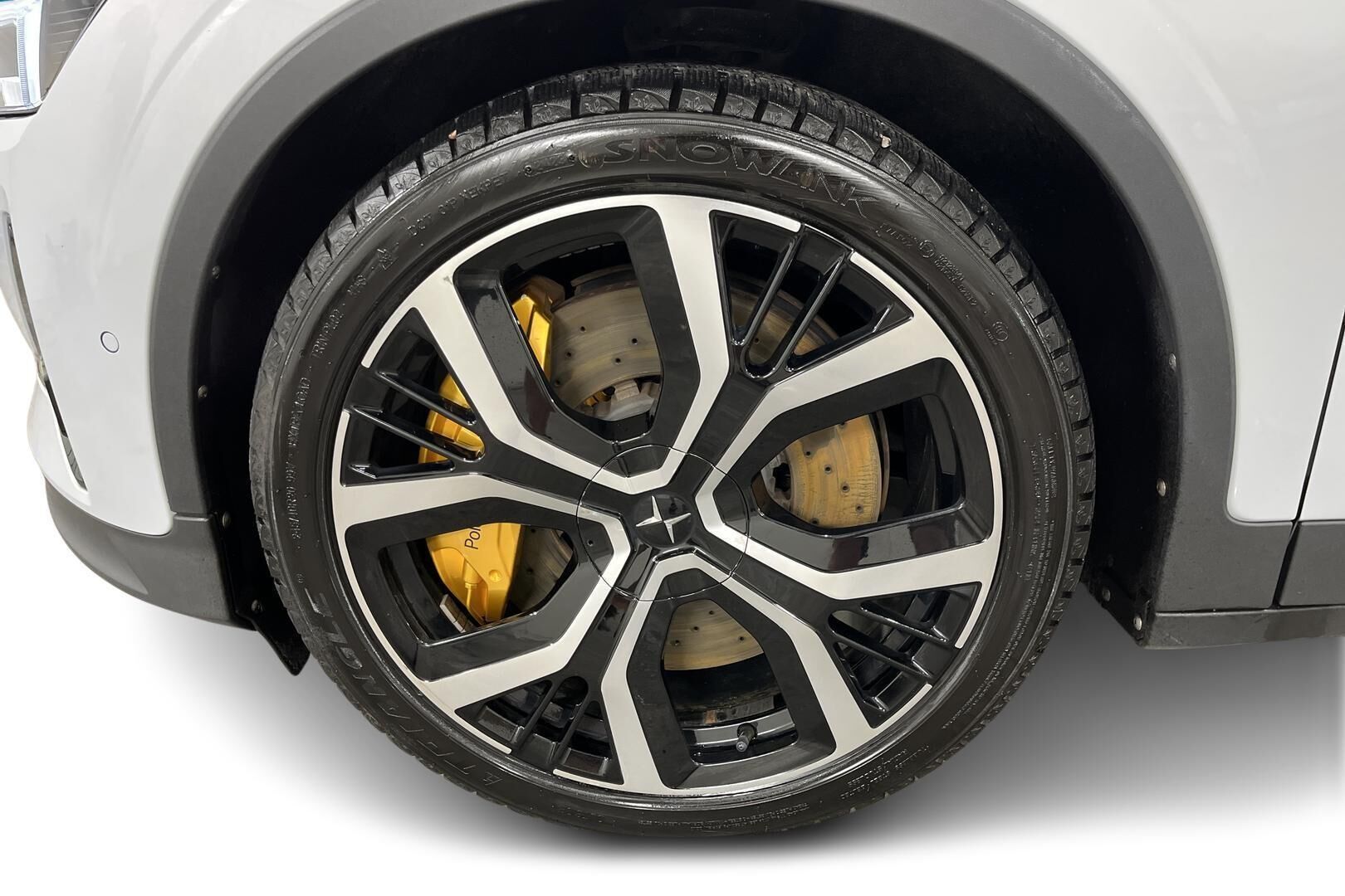 Polestar 2 iso kuva 7