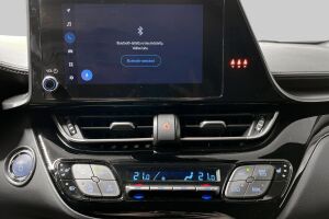 Toyota C-HR esikatselu 12