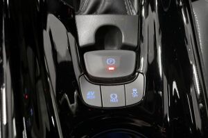 Toyota C-HR esikatselu 13