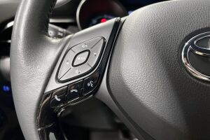 Toyota C-HR esikatselu 14