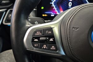 BMW i4 esikatselu 18