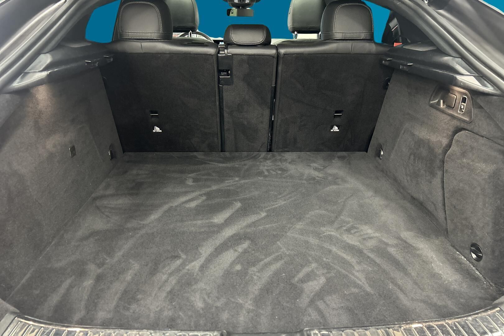 Mercedes-Benz GLE iso kuva 12