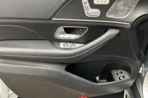 Mercedes-Benz GLE esikatselu 14