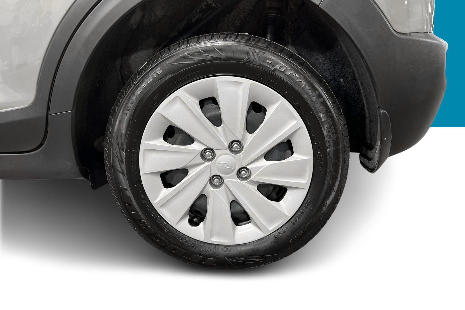 KIA Stonic iso kuva 13