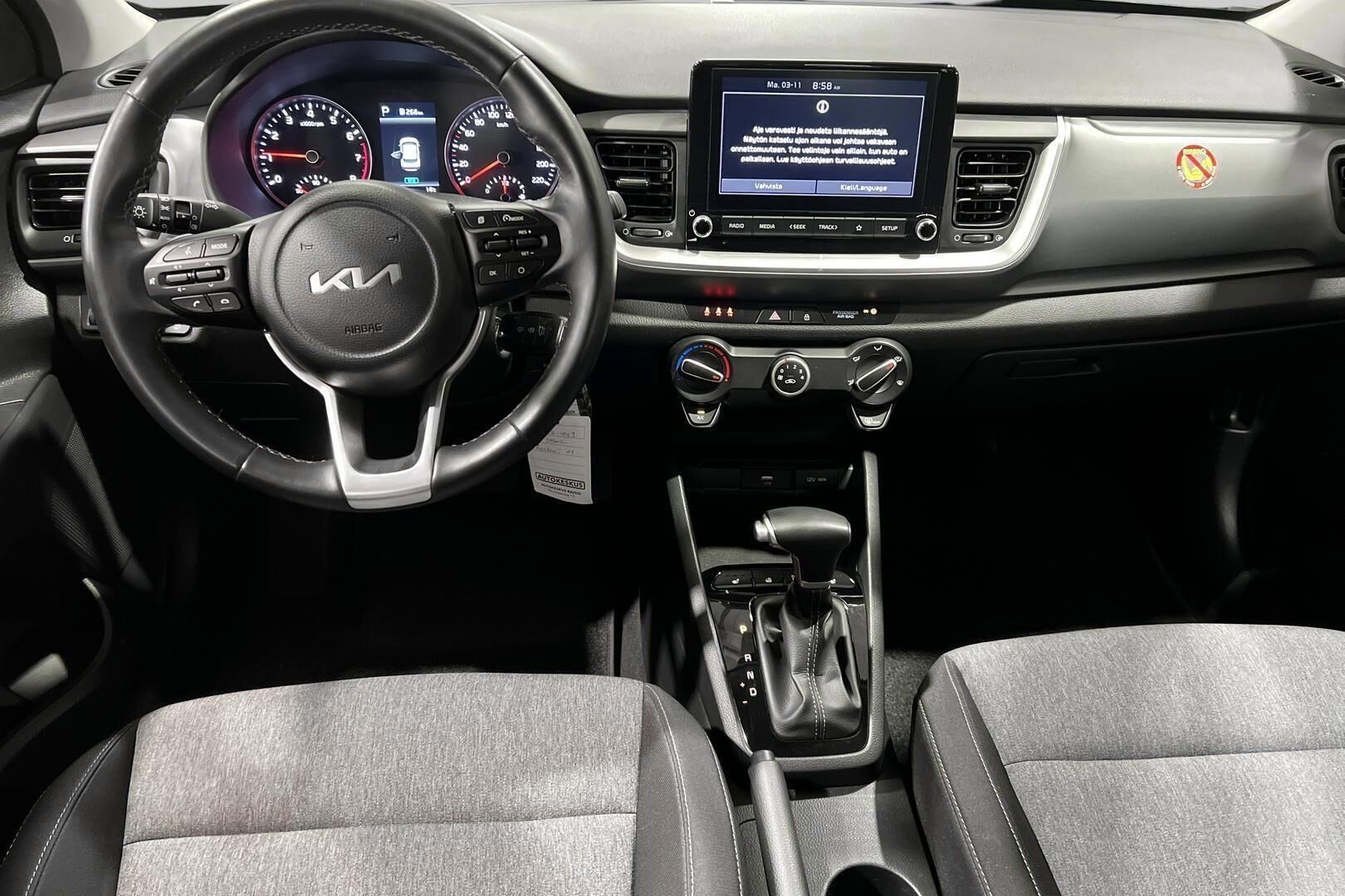 Kia Stonic iso kuva 10