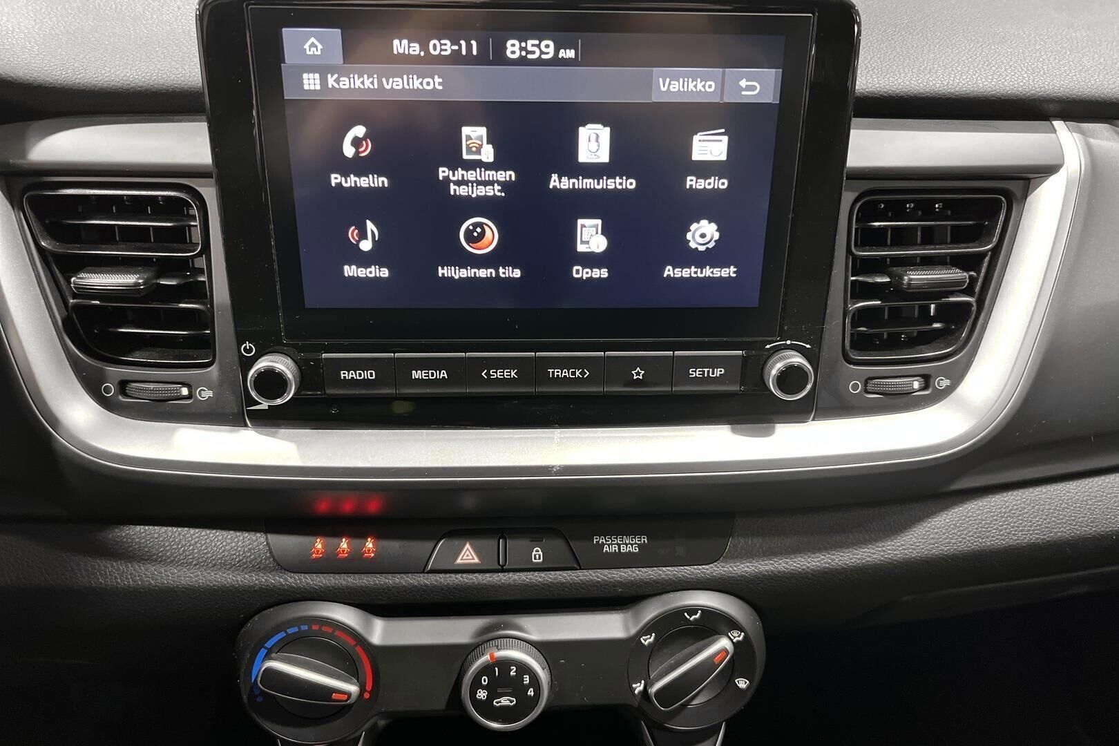Kia Stonic iso kuva 17