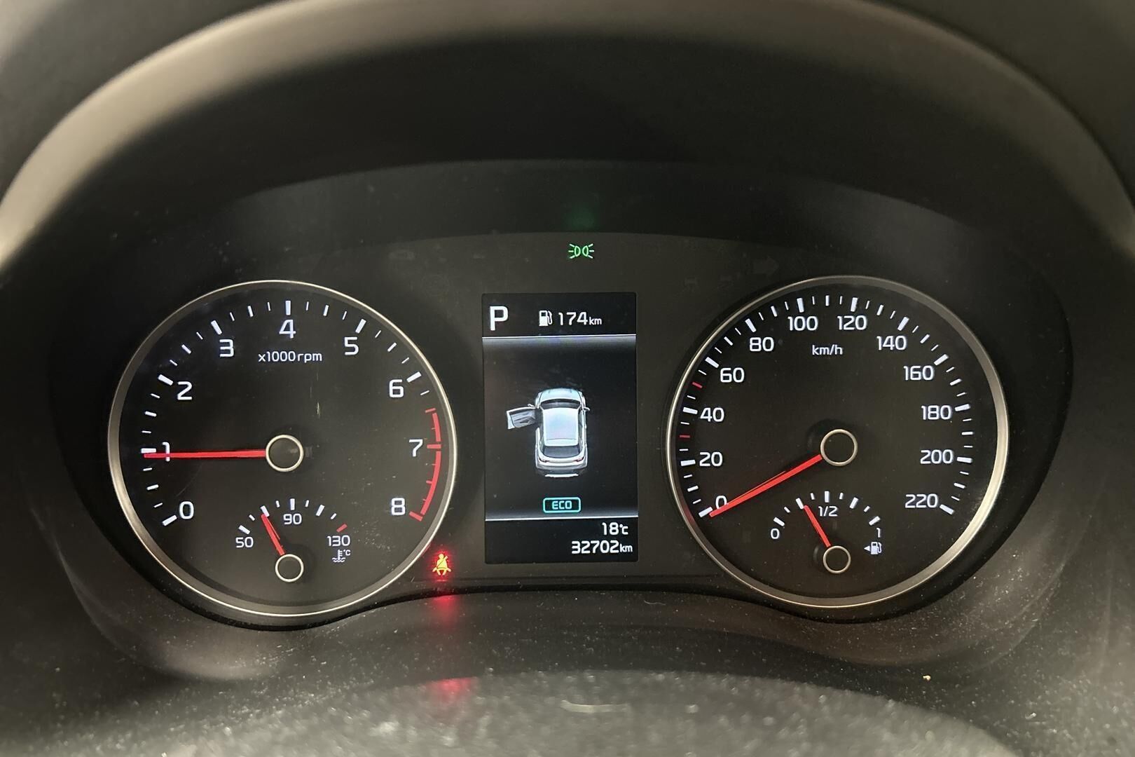 Kia Stonic iso kuva 17
