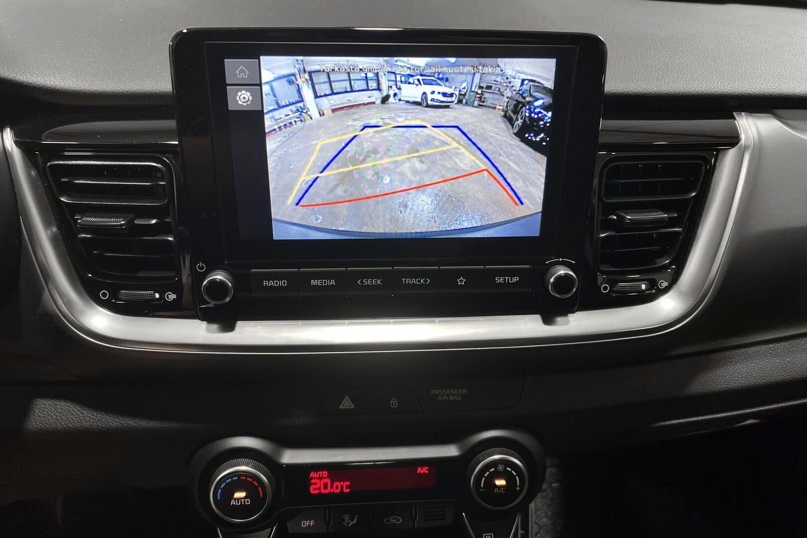 KIA Stonic iso kuva 19