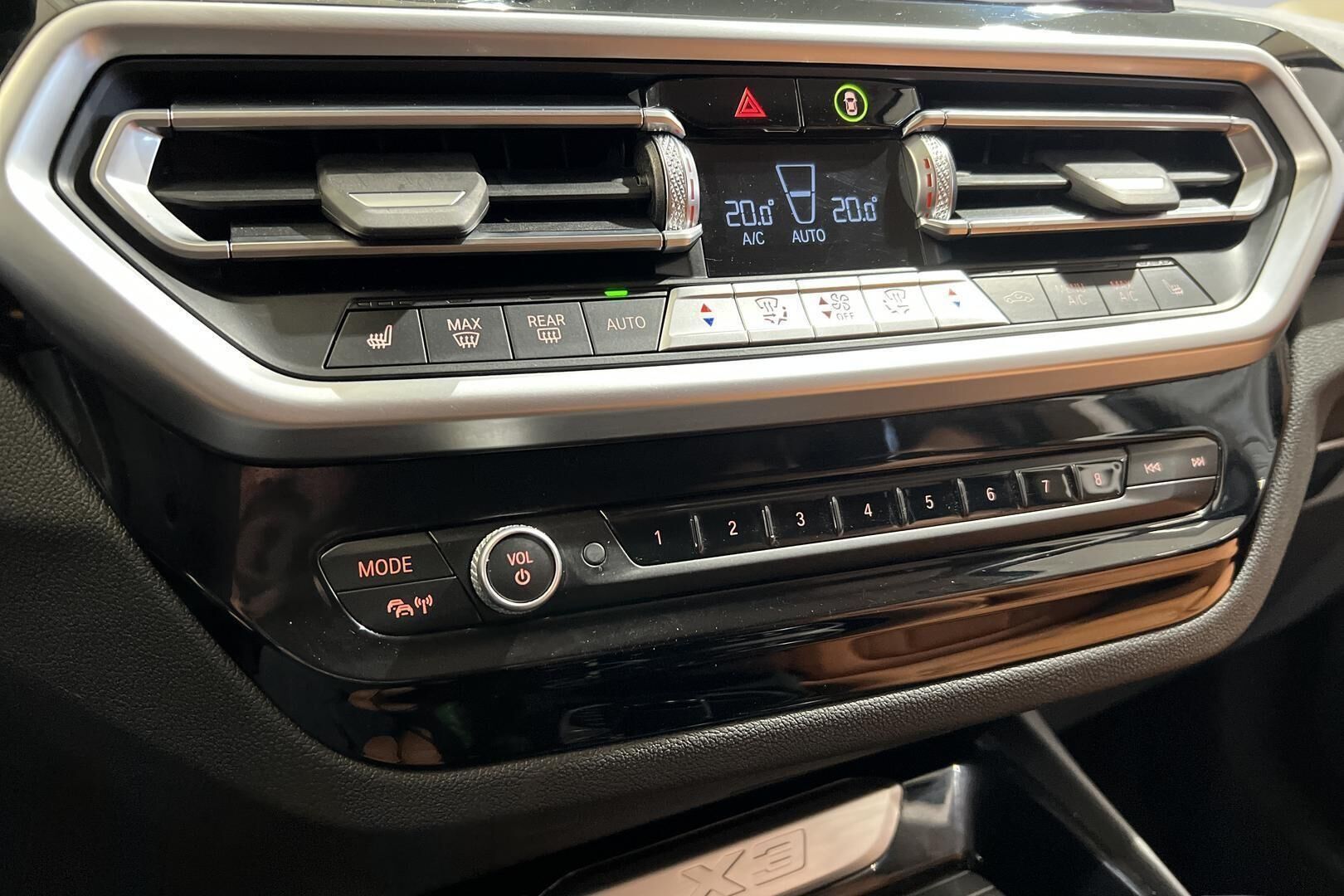 BMW X3 iso kuva 18