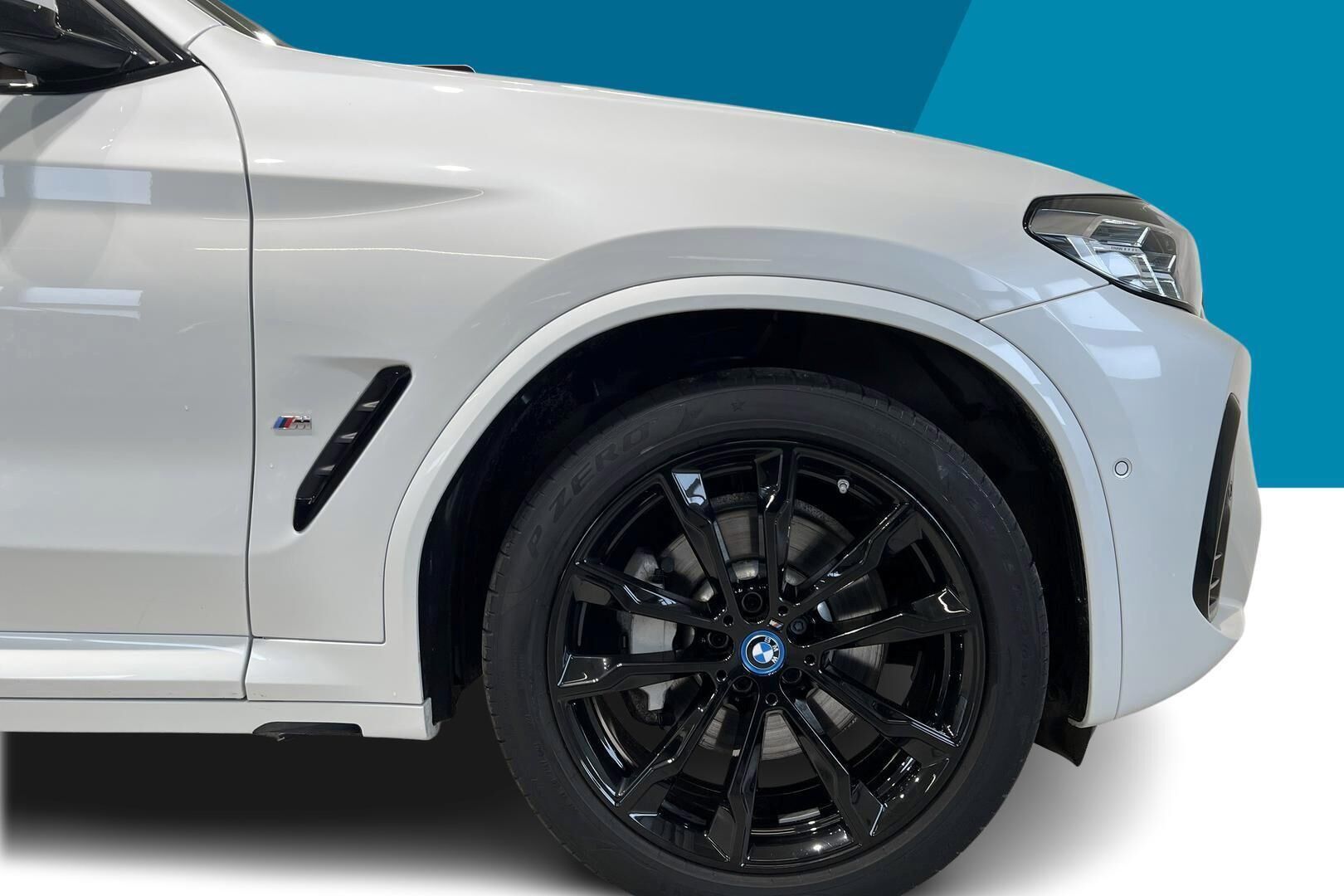 BMW X3 iso kuva 13