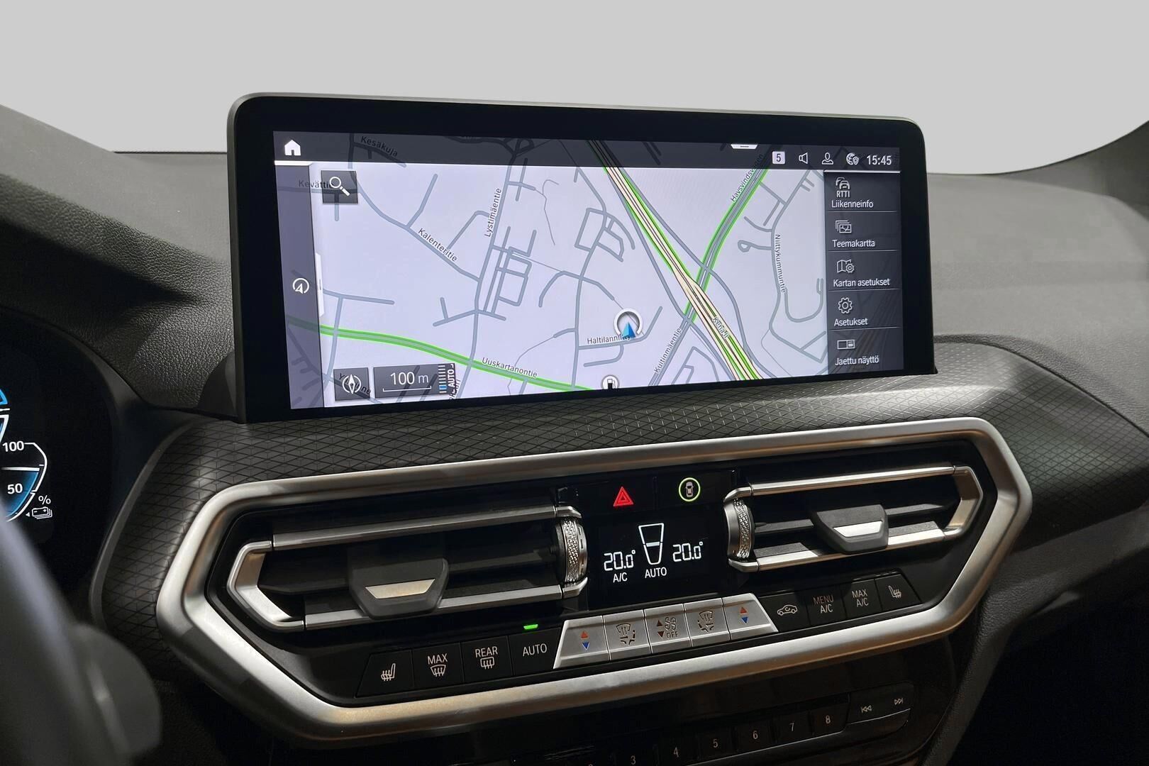 BMW X3 iso kuva 26