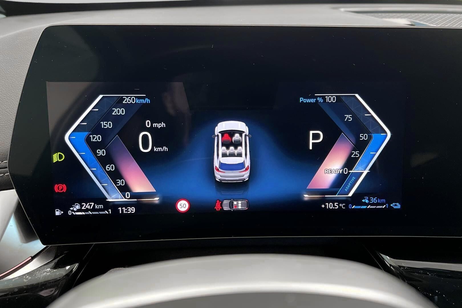 BMW X1 iso kuva 13