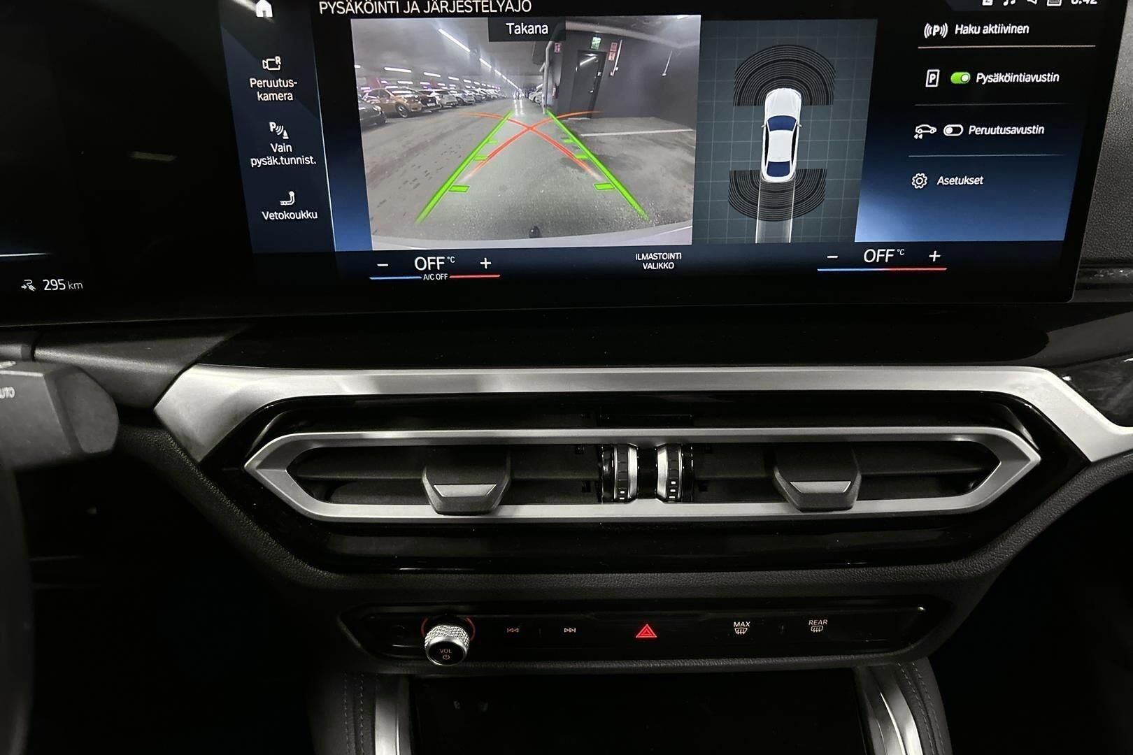 BMW I4 M50 iso kuva 17