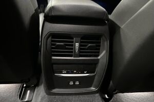 BMW I4 M50 esikatselu 29