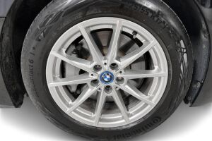 BMW i4 esikatselu 13