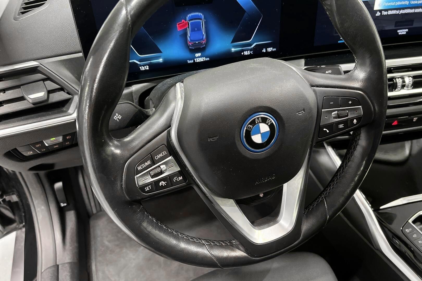 BMW i4 iso kuva 14