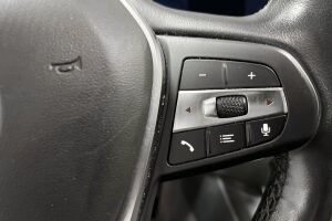 BMW i4 esikatselu 16